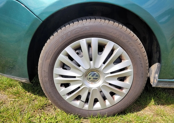 Volkswagen Polo cena 9100 przebieg: 175200, rok produkcji 2006 z Kozienice małe 211